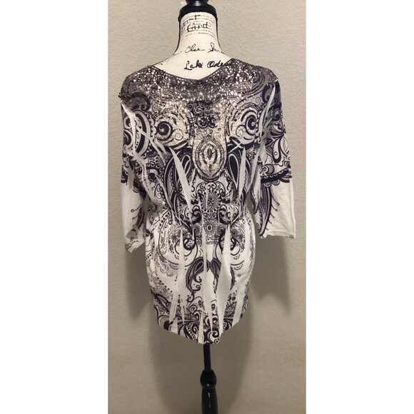 One world Black & White Paisley Print Blouse Size XL - Picture 5 of 5